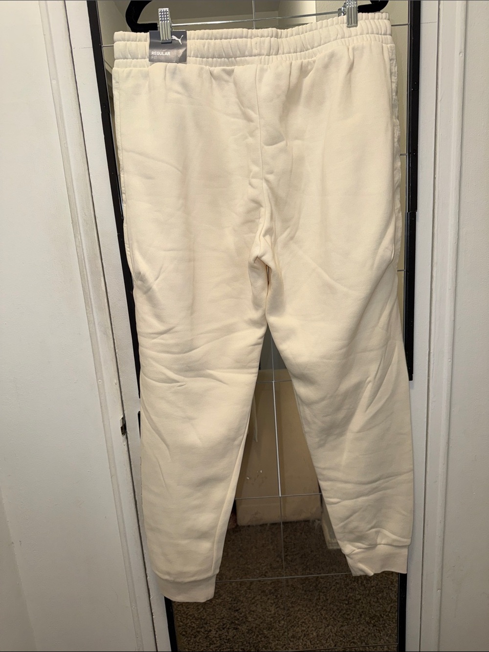 Puma Cream Jogger Sweatpants with Gold Logo - Picture 3 of 4